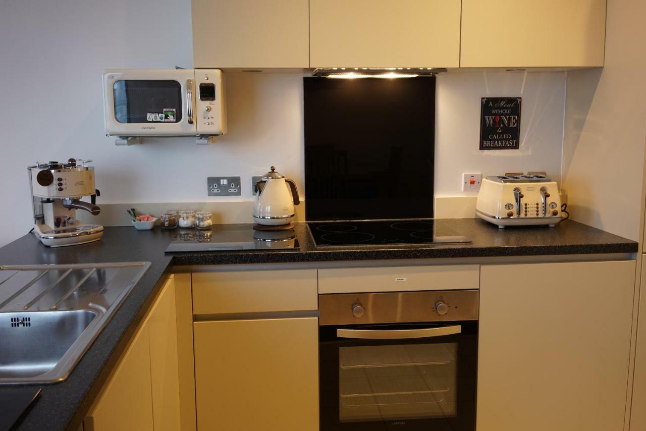 Excelsior Apartments - Liverpool Central - Free Parking - Aircon Luaran gambar